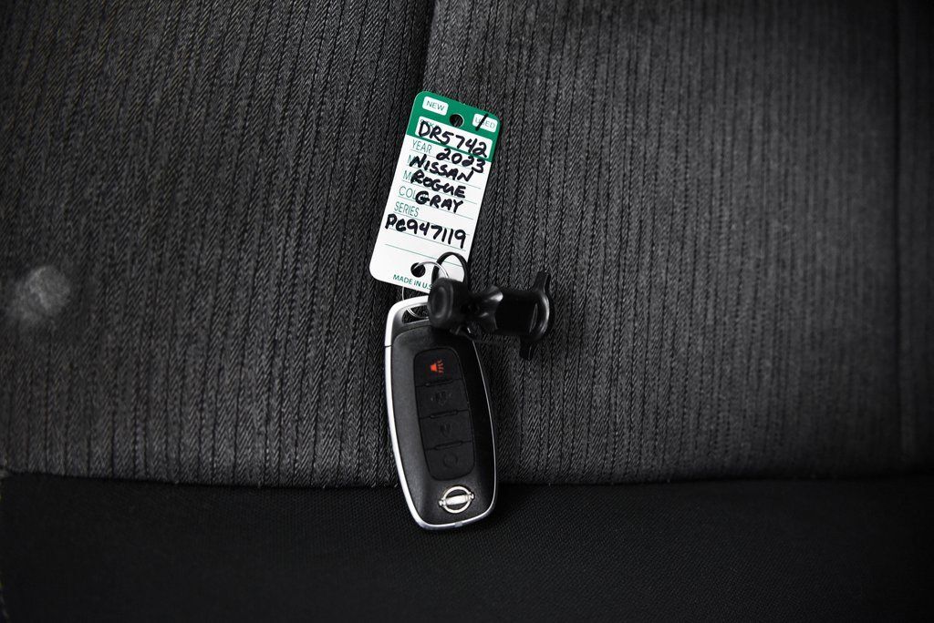 2023 Nissan Rogue SV Akron OH