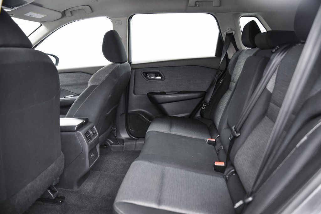 2023 Nissan Rogue SV Akron OH