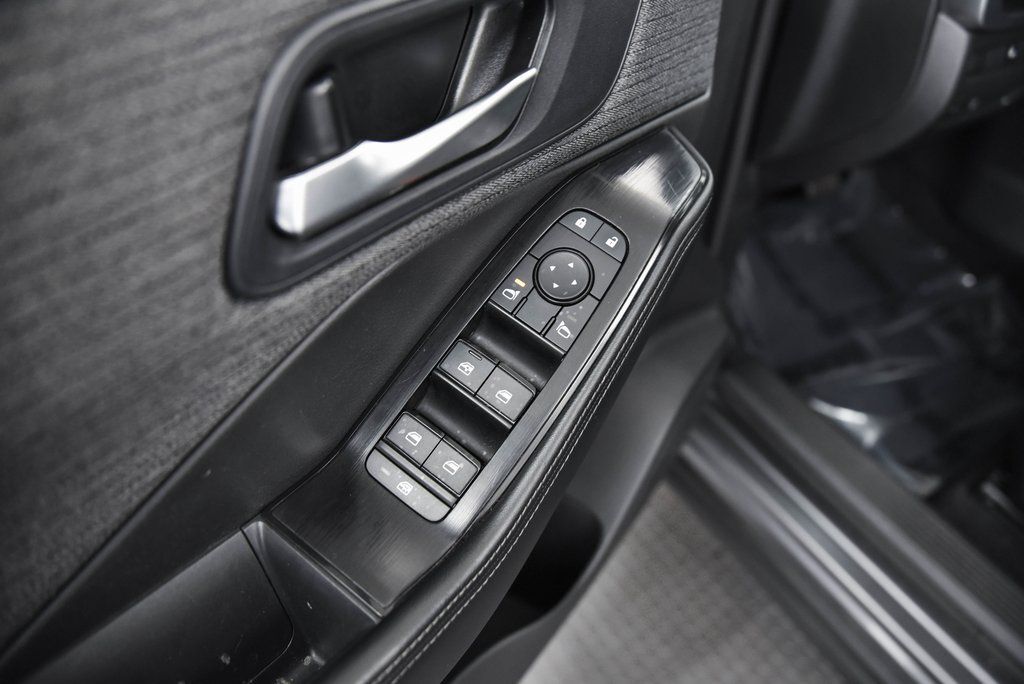 2023 Nissan Rogue SV Akron OH