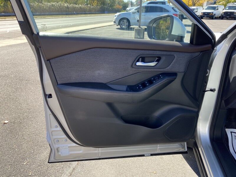 2023 Nissan Rogue SV Bristol  PA