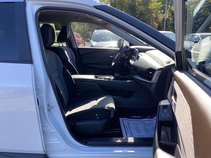 2023 Nissan Rogue SV Bristol  PA