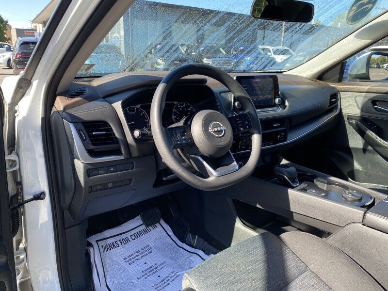 2023 Nissan Rogue SV Bristol  PA