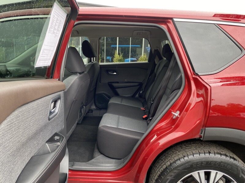 2023 Nissan Rogue SV Springfield PA