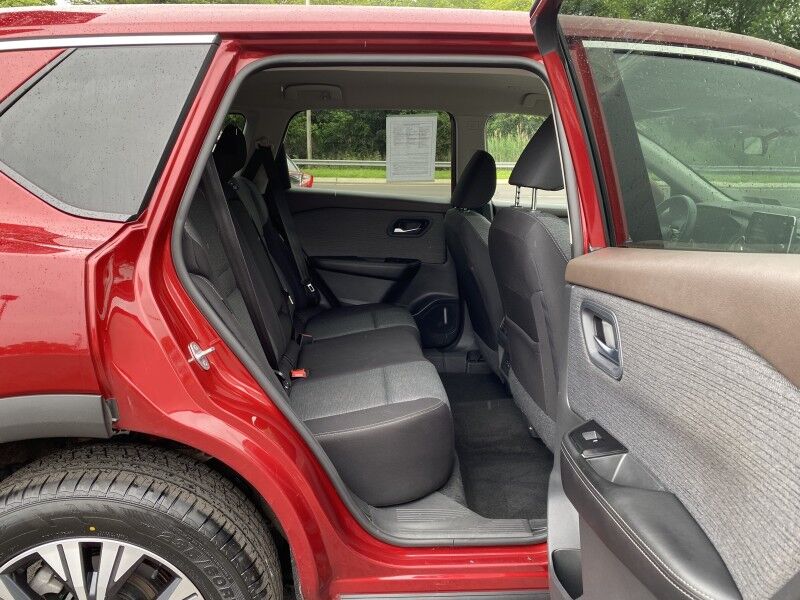 2023 Nissan Rogue SV Springfield PA