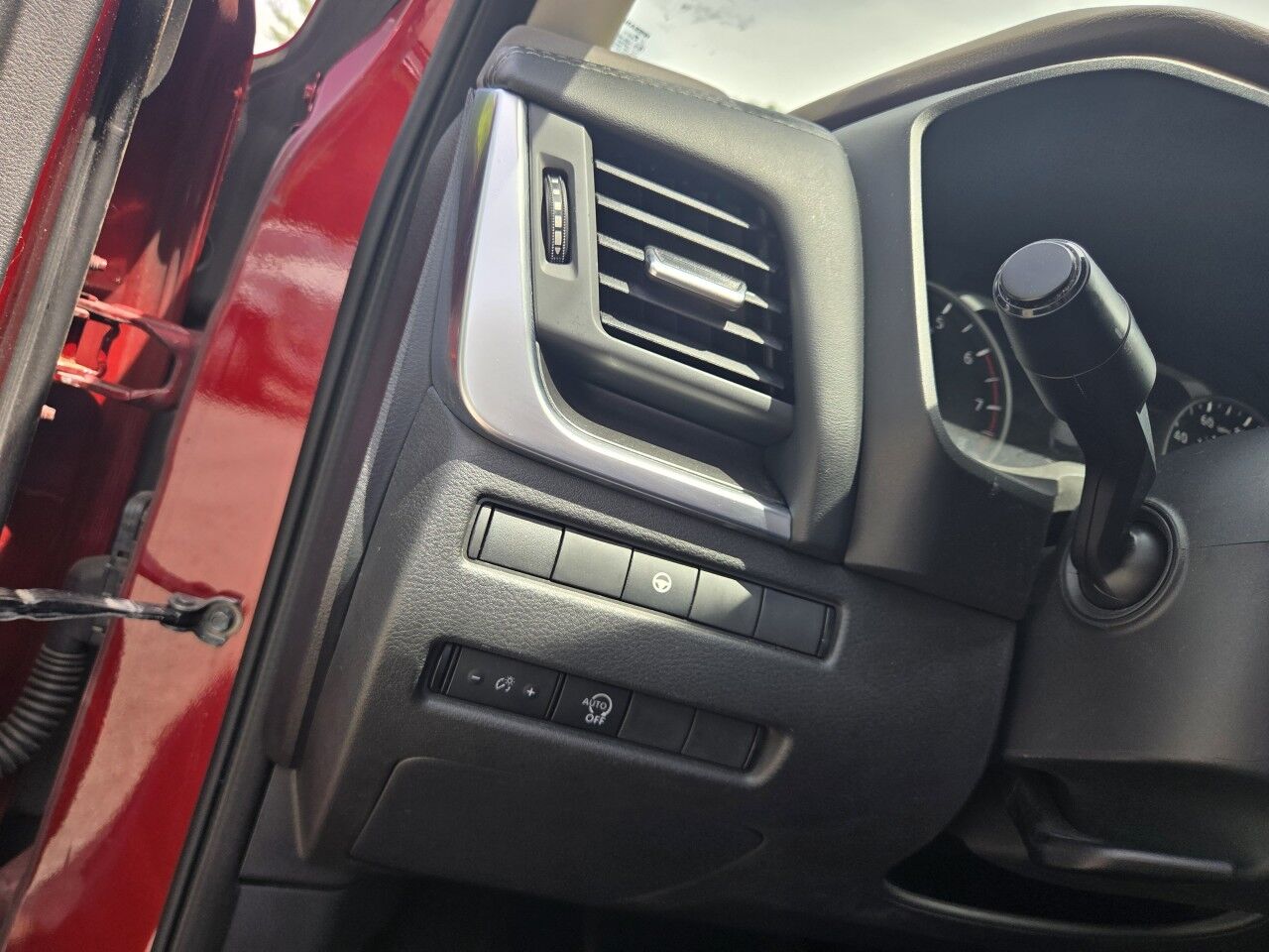 2023 Nissan Rogue SV Charlton MA