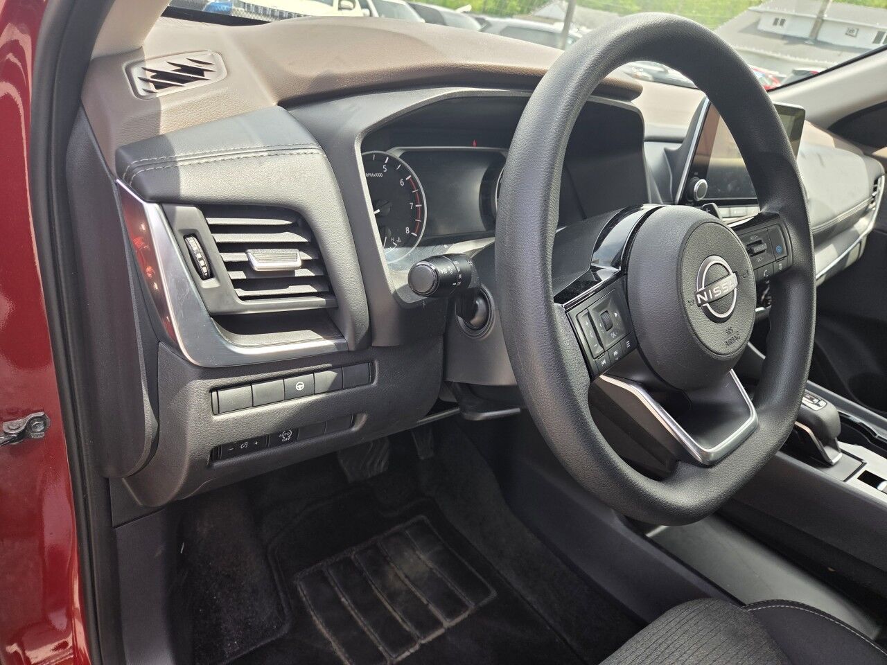 2023 Nissan Rogue SV Charlton MA