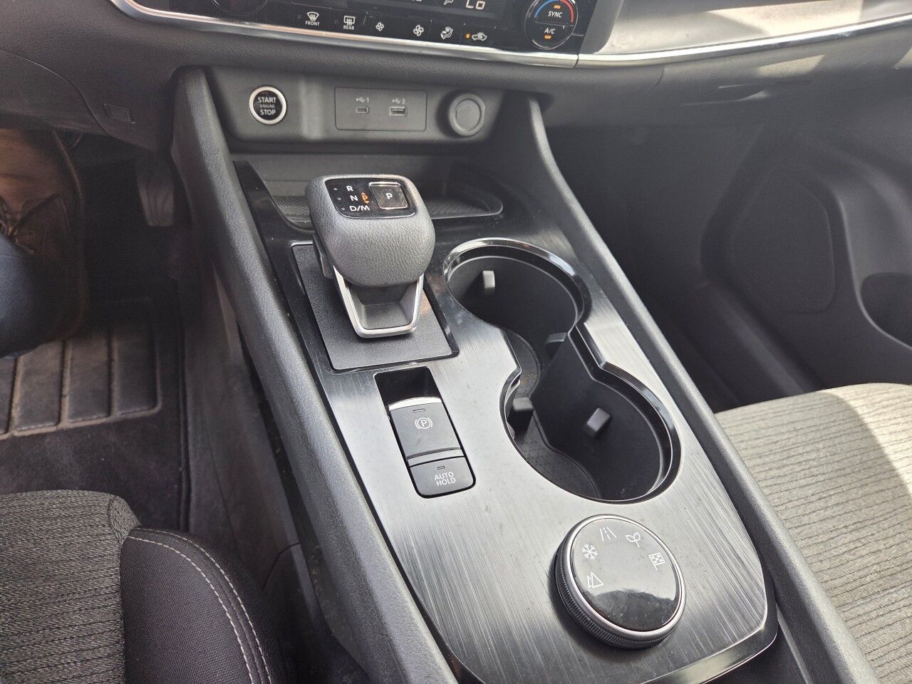 2023 Nissan Rogue SV Charlton MA