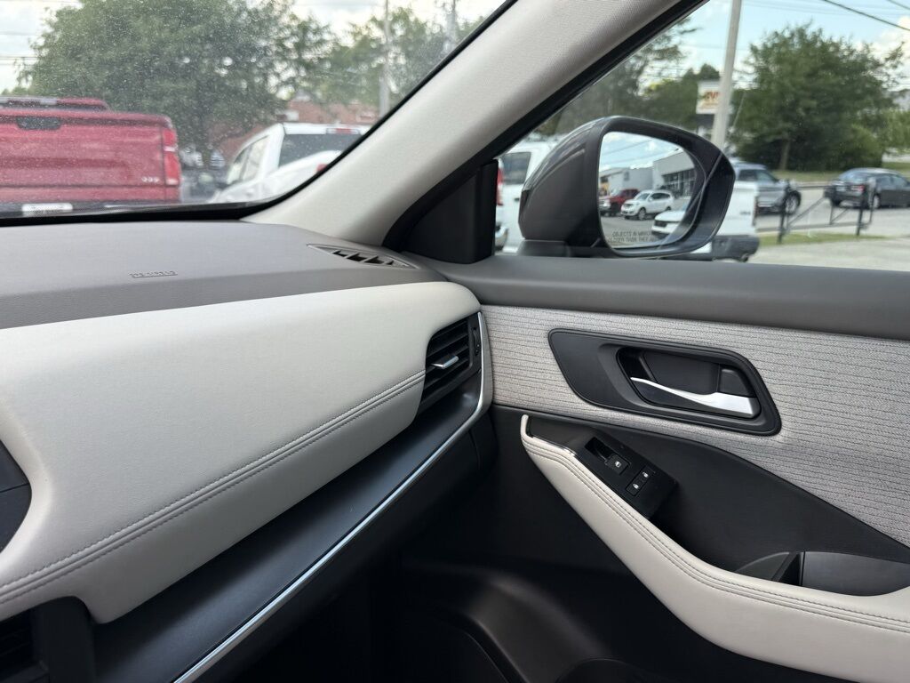 2023 Nissan Rogue SV Crestwood KY