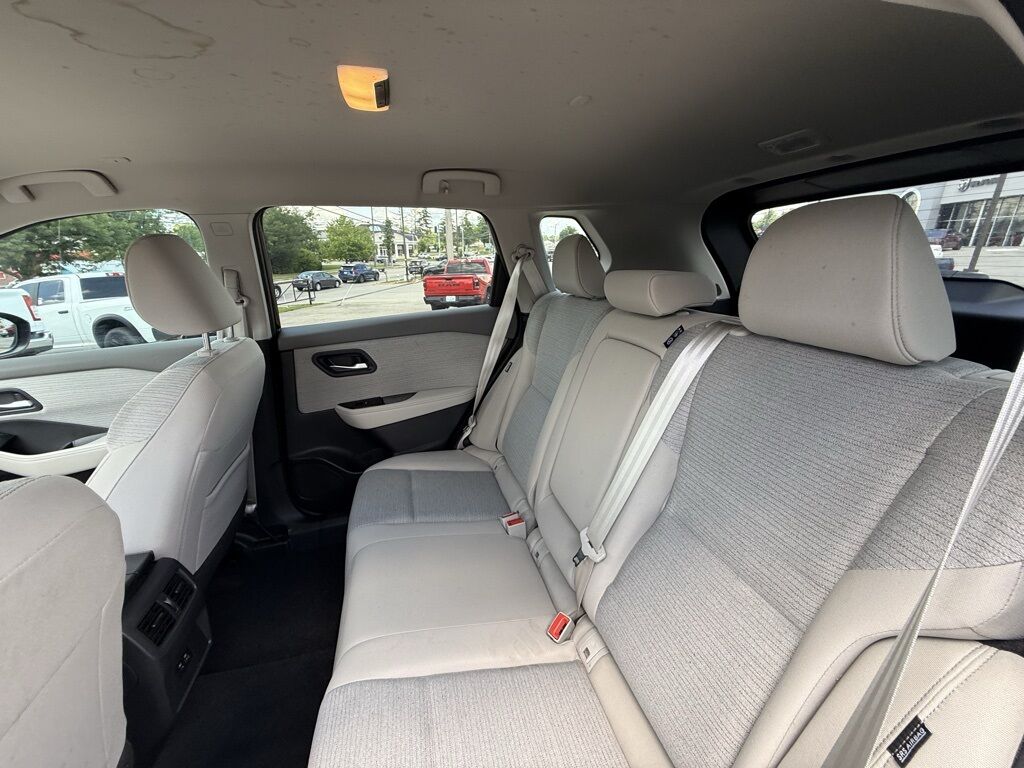 2023 Nissan Rogue SV Crestwood KY