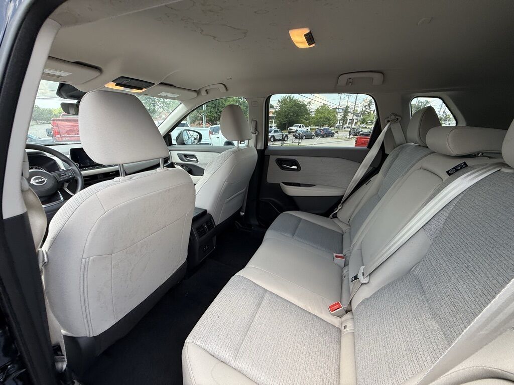 2023 Nissan Rogue SV Crestwood KY