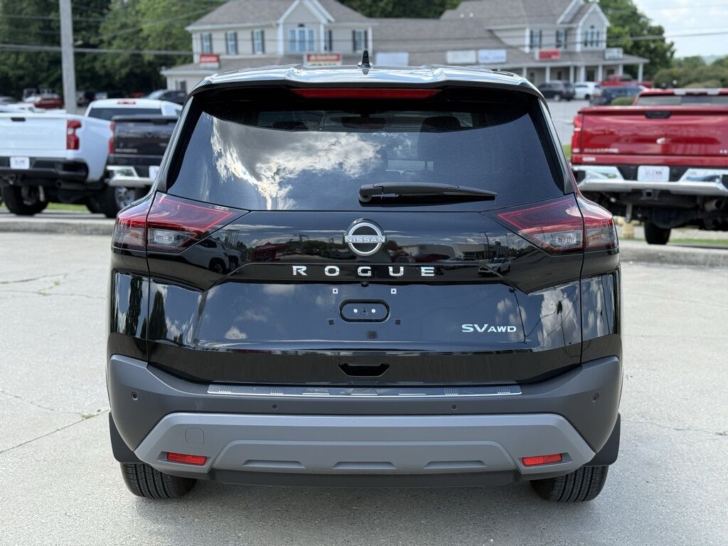 2023 Nissan Rogue SV Crestwood KY