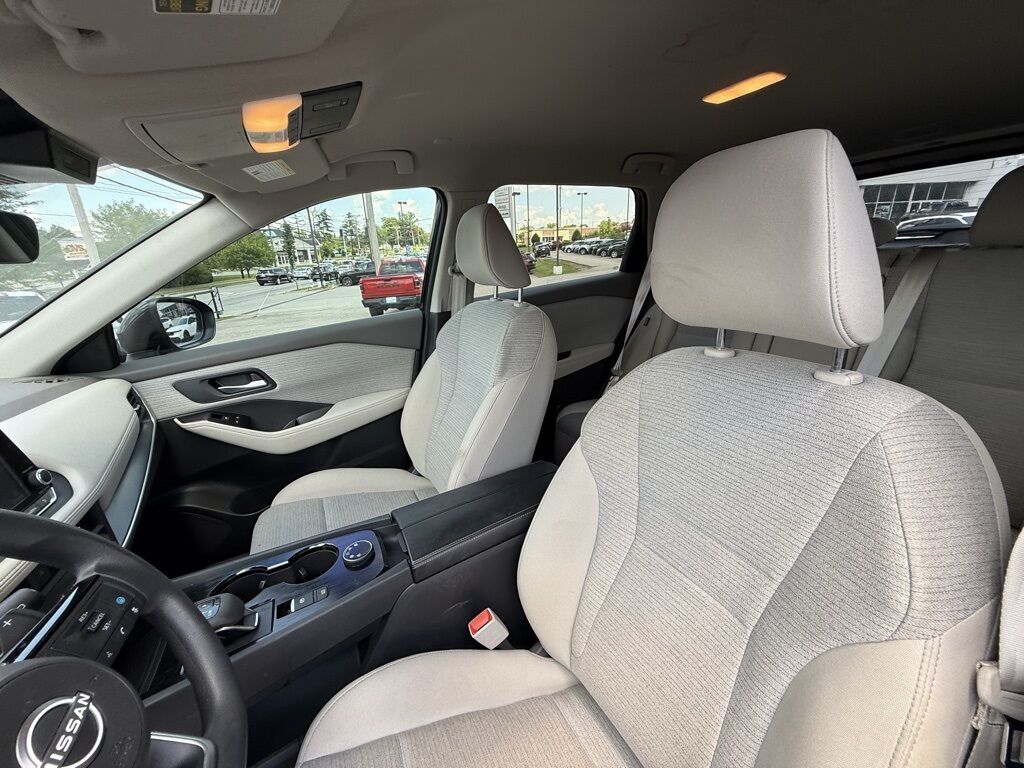 2023 Nissan Rogue SV Crestwood KY