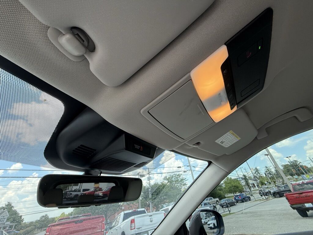 2023 Nissan Rogue SV Crestwood KY
