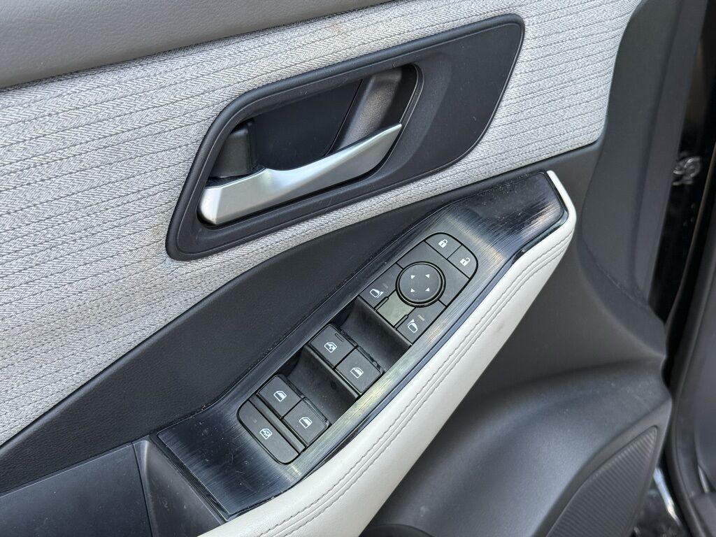 2023 Nissan Rogue SV Crestwood KY