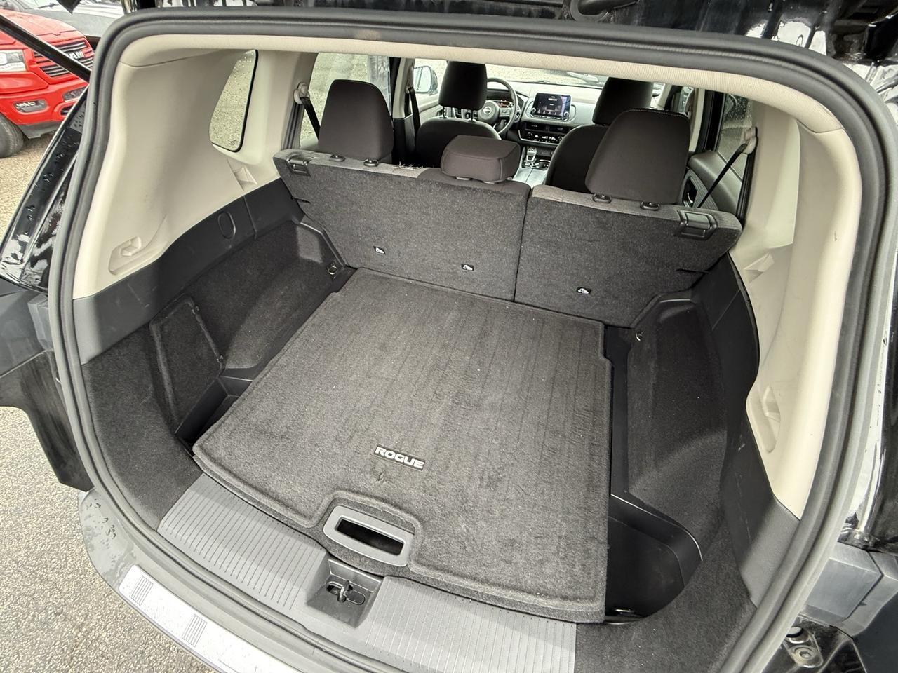 2023 Nissan Rogue SV Crestwood KY