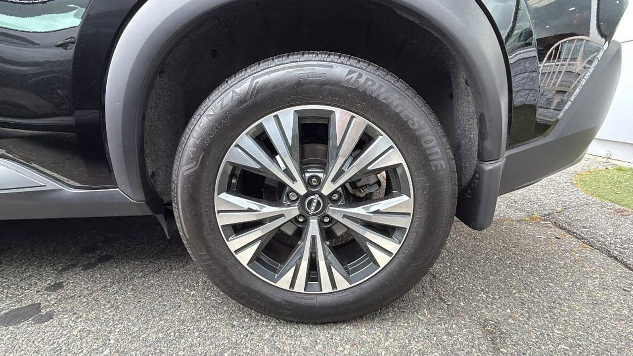 2023 Nissan Rogue SV Medford MA