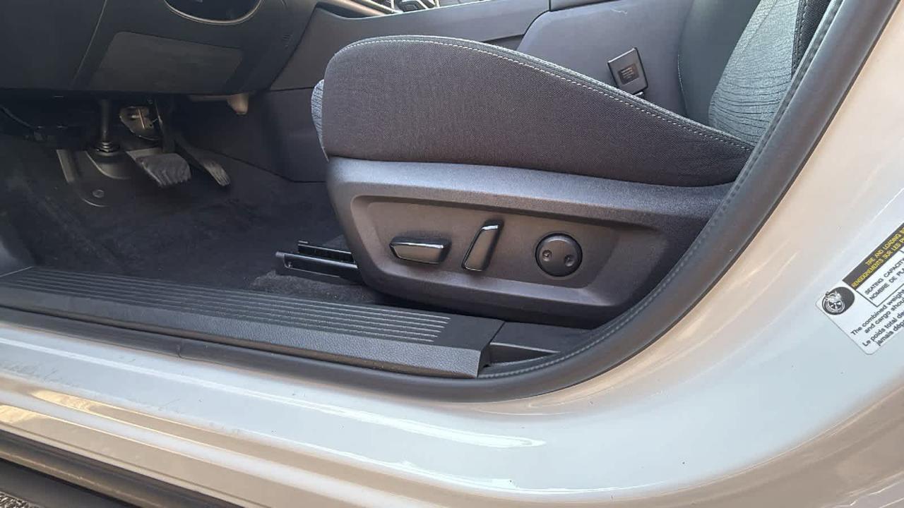 2023 Nissan Rogue SV Medford MA