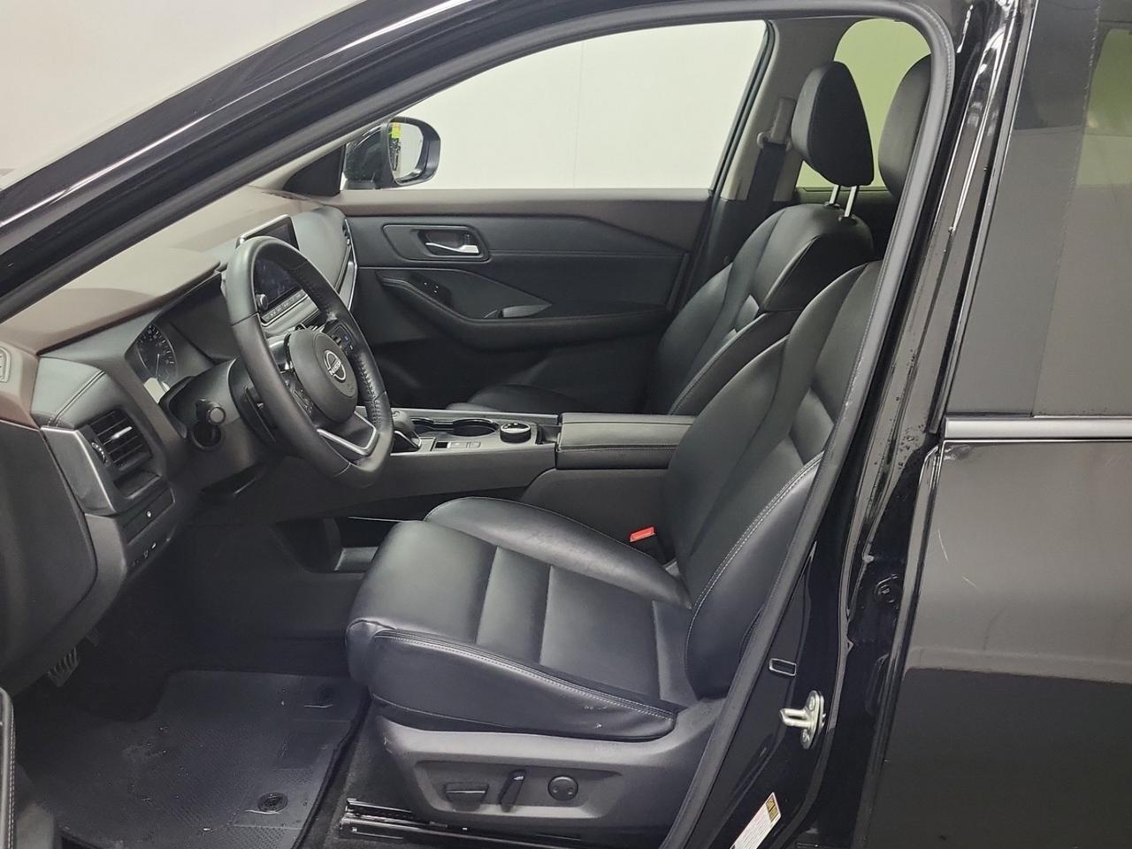 2023 Nissan Rogue SV Midnight Edition PANOROOF B.CAM B.SPOT NOACCIDENT Toronto ON