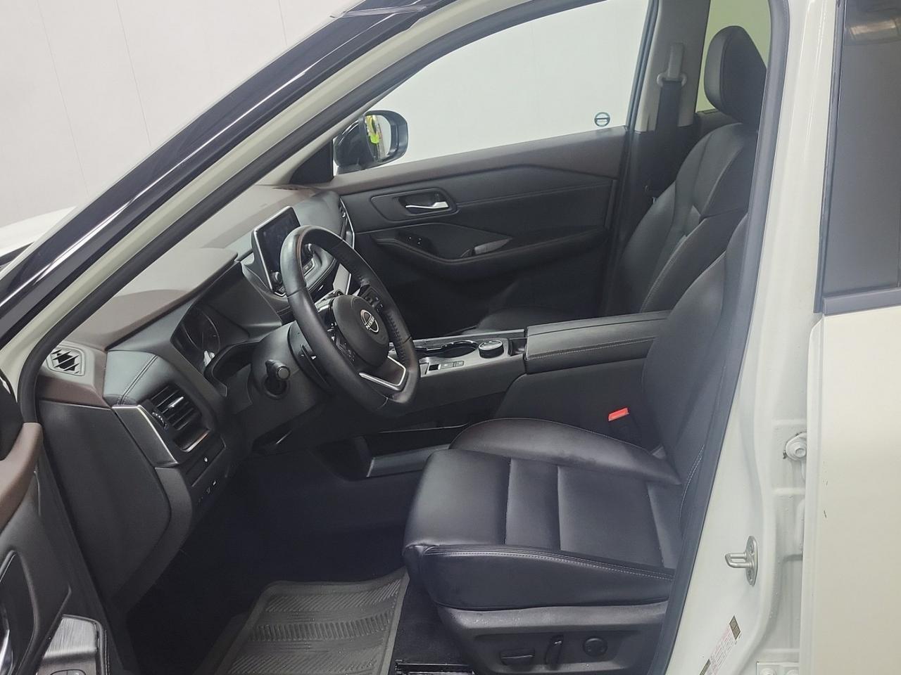 2023 Nissan Rogue SV Midnight Edition PANOROOF B.CAM B.SPOT ONEOWNER NOACCIDENT Toronto ON