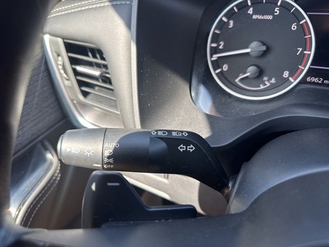 2023 Nissan Rogue SV Random Lake WI