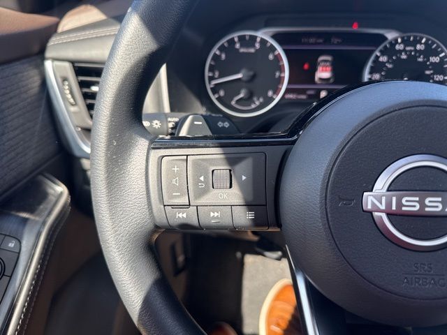2023 Nissan Rogue SV Random Lake WI