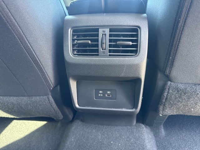 2023 Nissan Rogue SV Random Lake WI