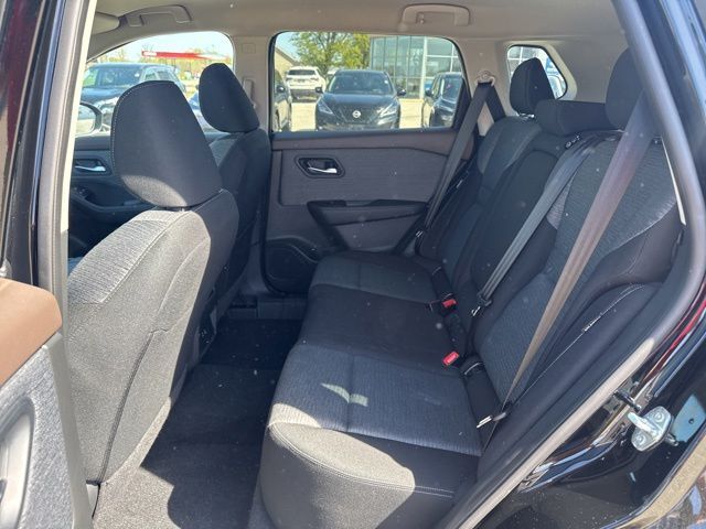 2023 Nissan Rogue SV Random Lake WI
