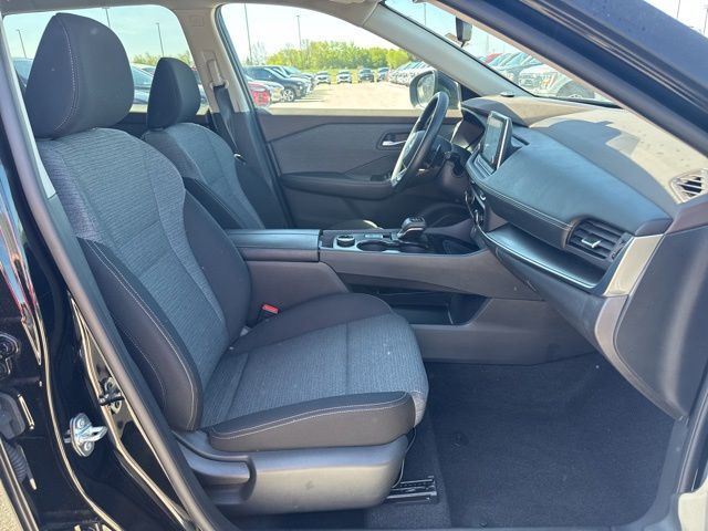 2023 Nissan Rogue SV Random Lake WI
