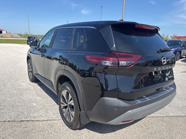 2023 Nissan Rogue SV Random Lake WI