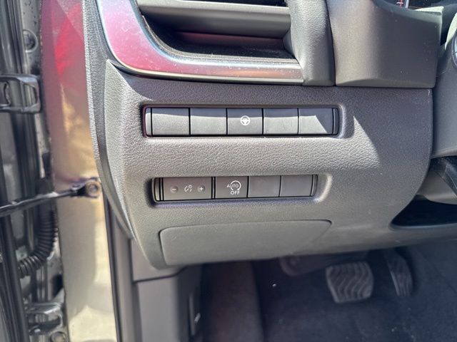 2023 Nissan Rogue SV Random Lake WI