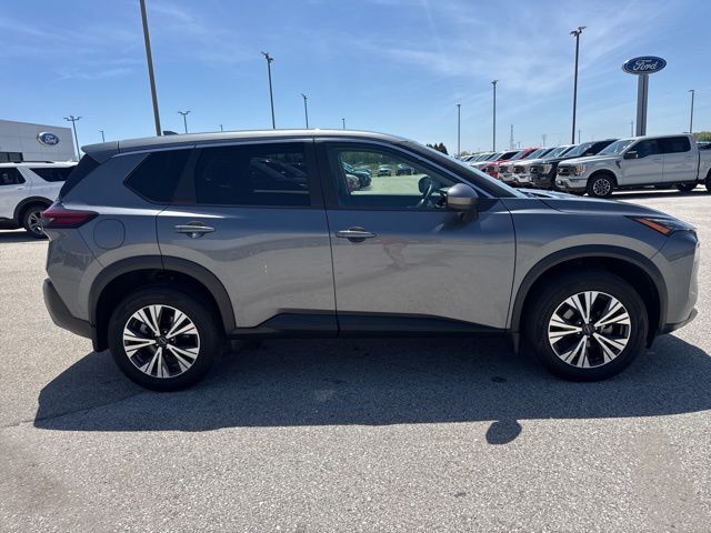 2023 Nissan Rogue SV Random Lake WI