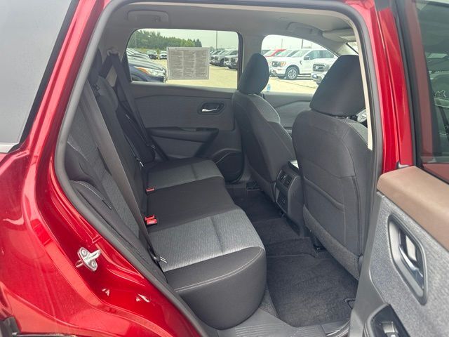 2023 Nissan Rogue SV Random Lake WI