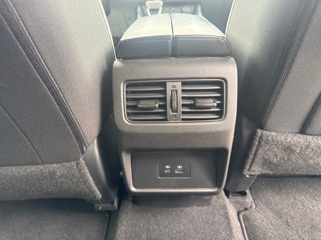 2023 Nissan Rogue SV Random Lake WI