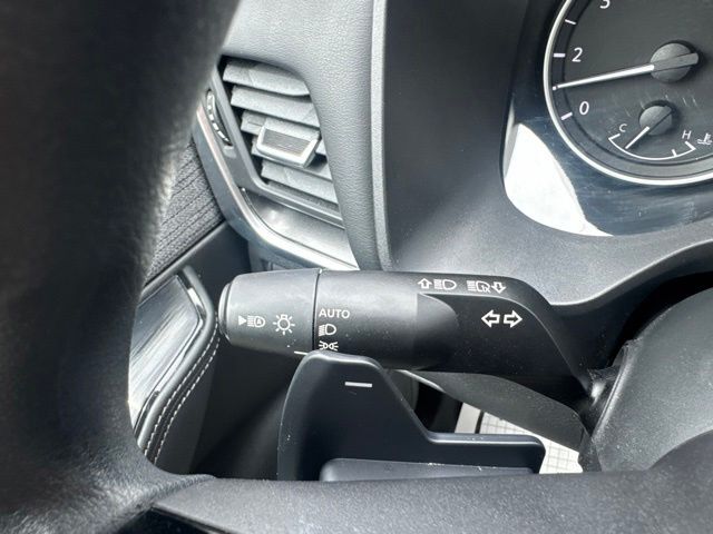 2023 Nissan Rogue SV Random Lake WI