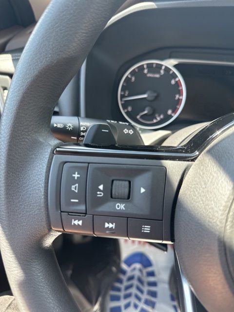 2023 Nissan Rogue SV Random Lake WI