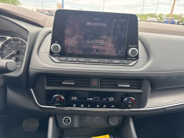 2023 Nissan Rogue SV Random Lake WI