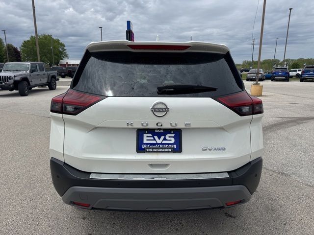 2023 Nissan Rogue SV Random Lake WI
