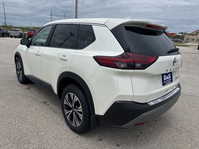 2023 Nissan Rogue SV Random Lake WI