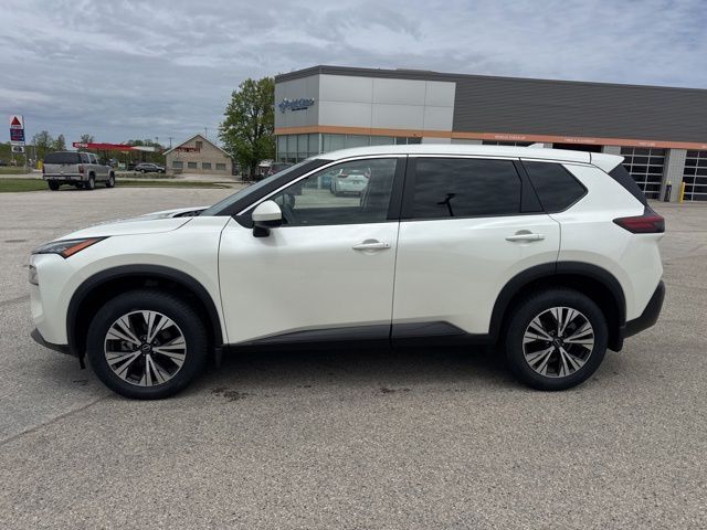 2023 Nissan Rogue SV Random Lake WI