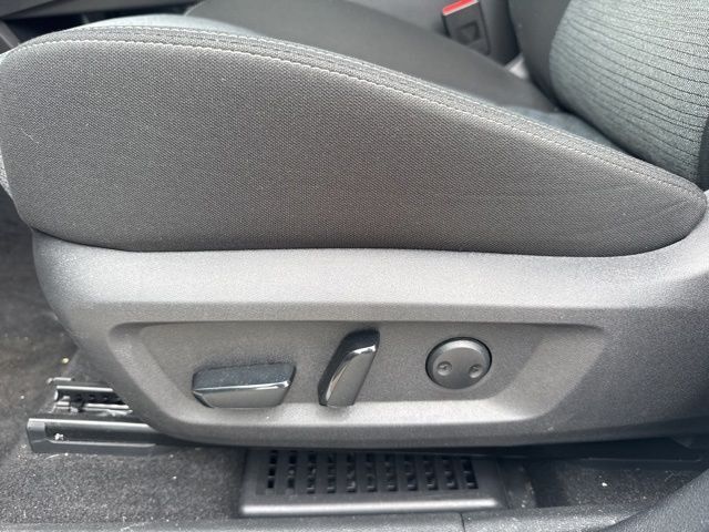 2023 Nissan Rogue SV Random Lake WI
