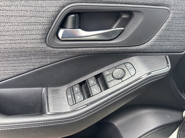 2023 Nissan Rogue SV Random Lake WI