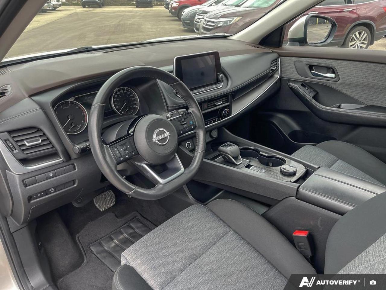 2023 Nissan Rogue SV Moonroof Edmonton AB