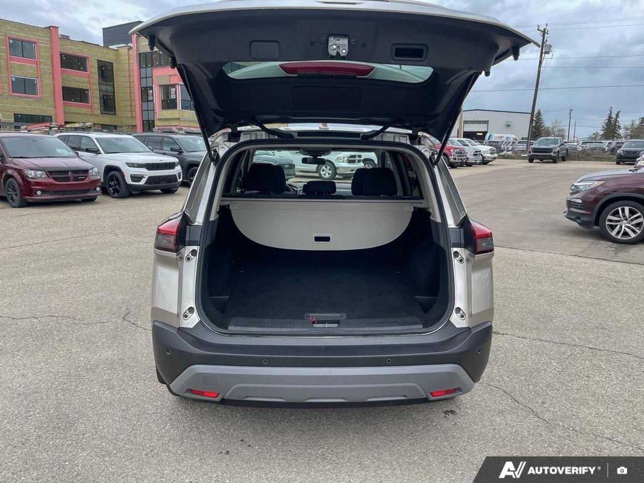 2023 Nissan Rogue SV Moonroof Edmonton AB