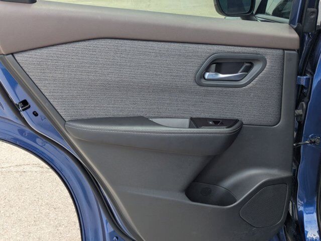 2023 Nissan Rogue SV Castroville TX