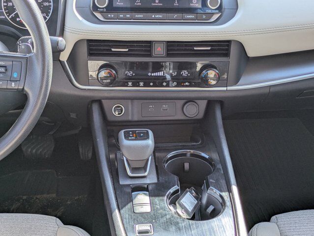 2023 Nissan Rogue SV Castroville TX