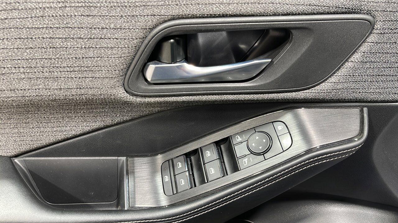 2023 Nissan Rogue SV Sherwood Park AB