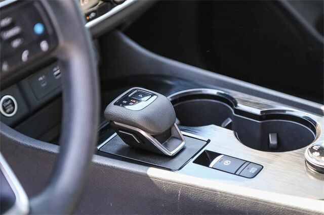 2023 Nissan Rogue SV Tacoma WA