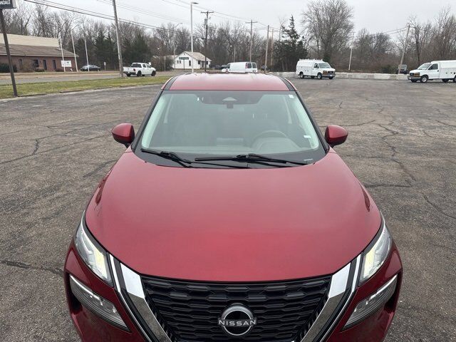 2023 Nissan Rogue SV Carbondale IL