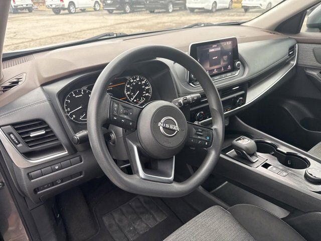 2023 Nissan Rogue SV Carbondale IL