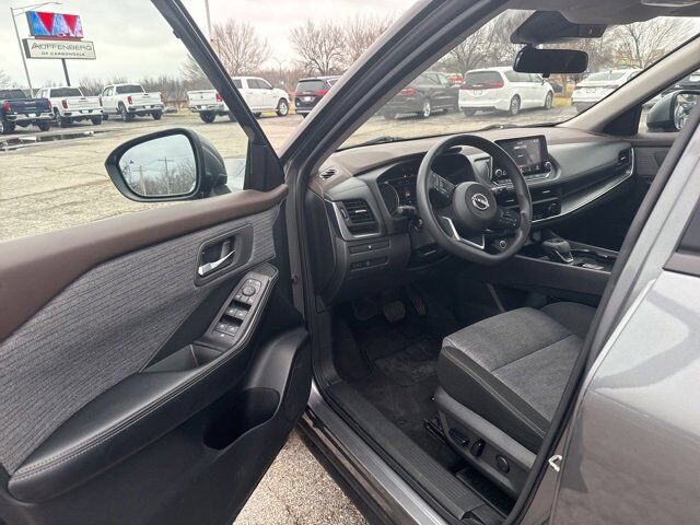 2023 Nissan Rogue SV Carbondale IL